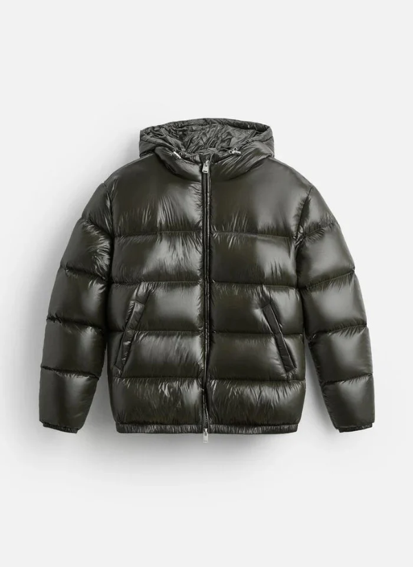 100% down puffer jacket - protecting the wind for a luxurious fit